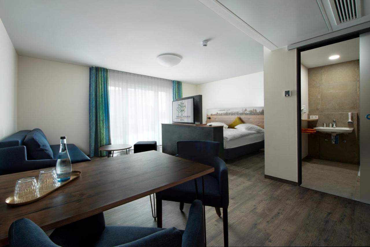 Hotel Zum Gruenen Baum Pfahlheim Exteriör bild