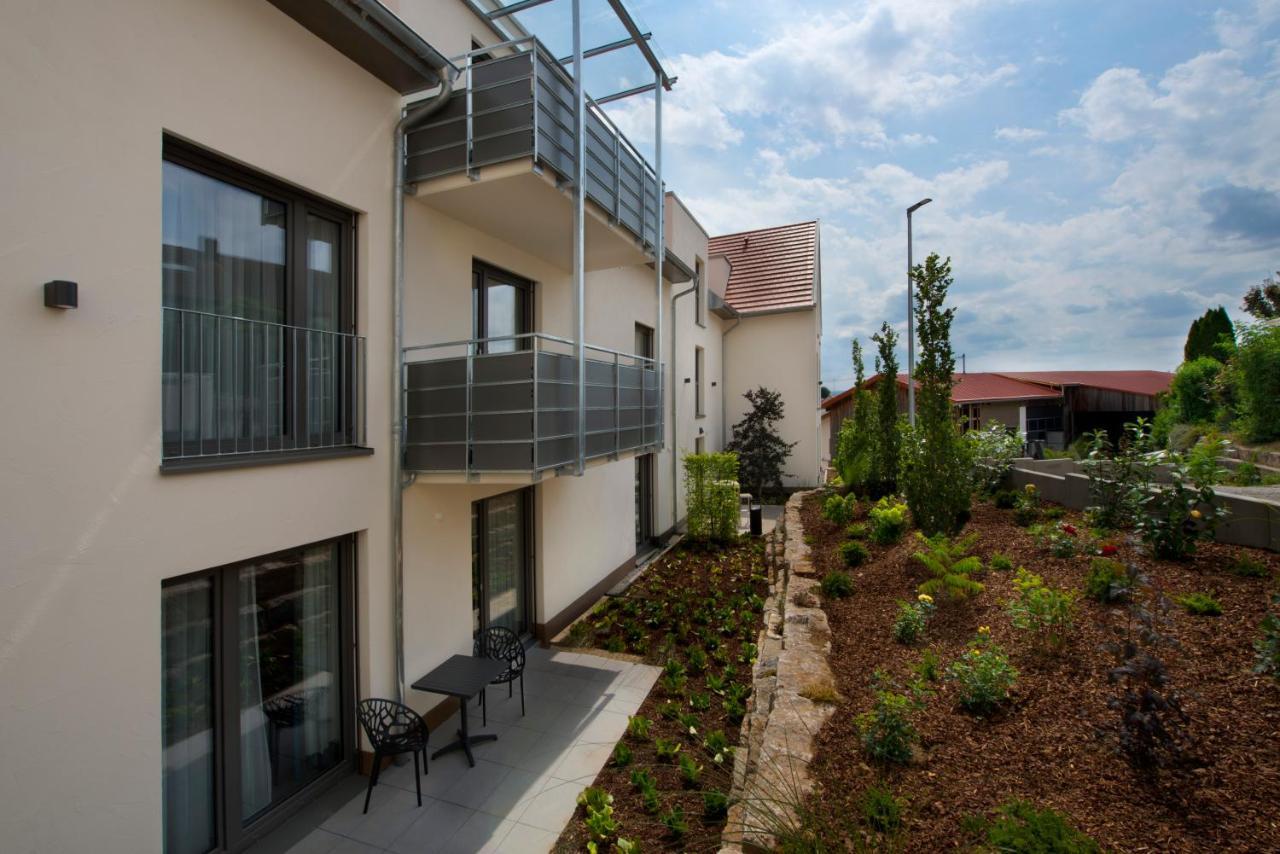 Hotel Zum Gruenen Baum Pfahlheim Exteriör bild